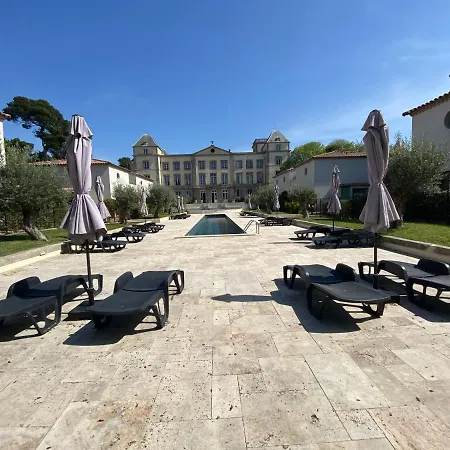 **lovely In The Castle Of La Redorte** * La Redorte
